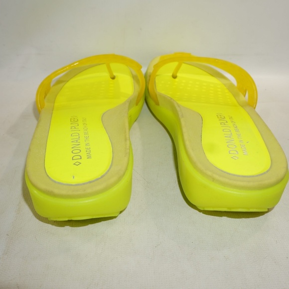 Donald J Pliner Sz 7 Yellow Mule Sandals B3B13 - Picture 7 of 8